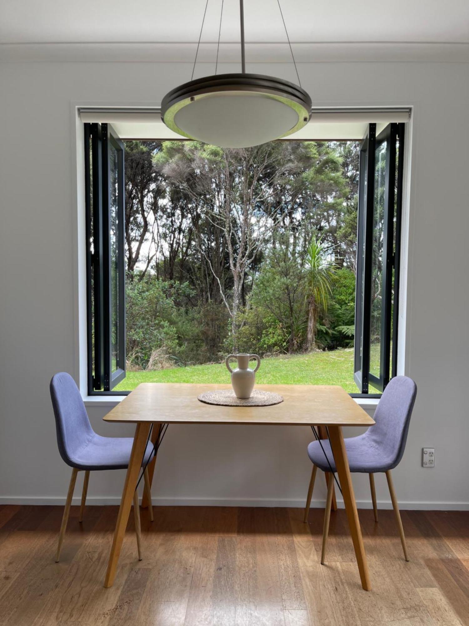 Charming Home Near Nature オークランド エクステリア 写真