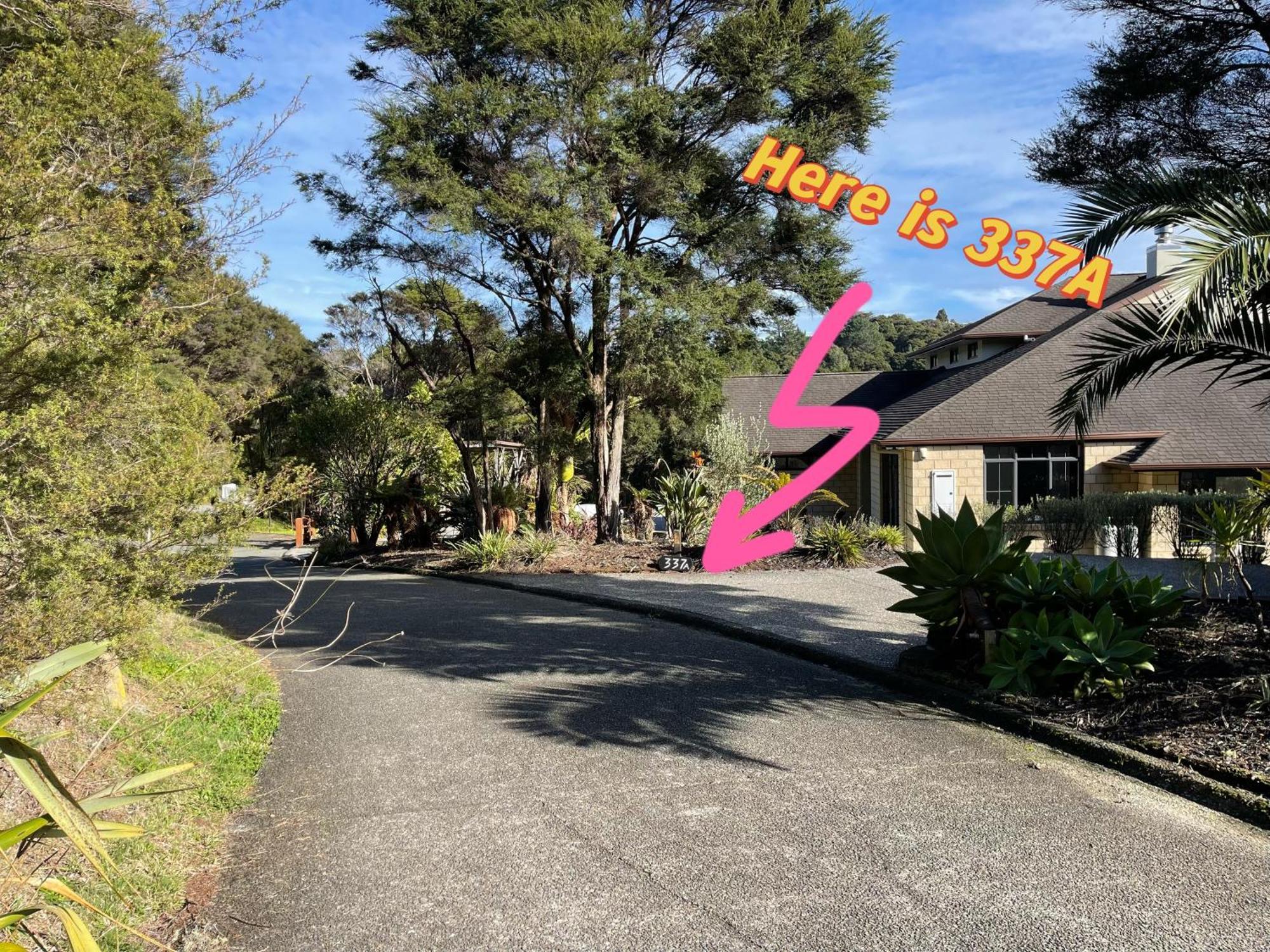 Charming Home Near Nature オークランド エクステリア 写真